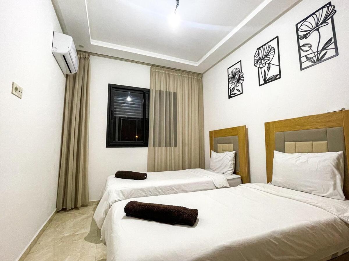 Luxury Aprt 2-bedrooms-pool Hivernage Centre-free Parking Apartment Marrakesh