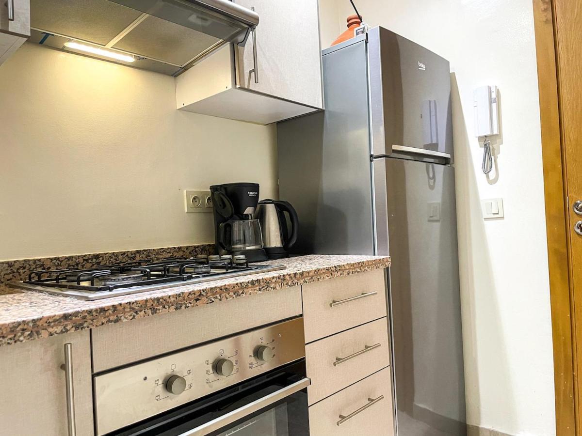 Luxury Aprt 2-bedrooms-pool Hivernage Centre-free Parking Apartment